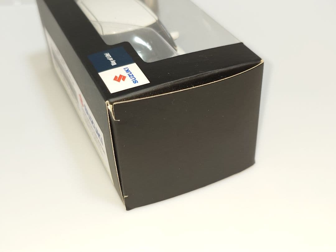 激レア! ZC33S スイフトスポーツ ホワイト プルバックカー