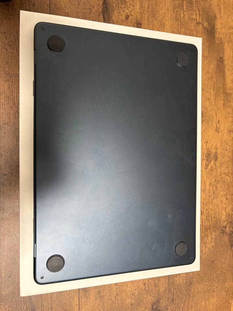 バッテリー97%】MacBookAir M2 8GB 256GB 2022