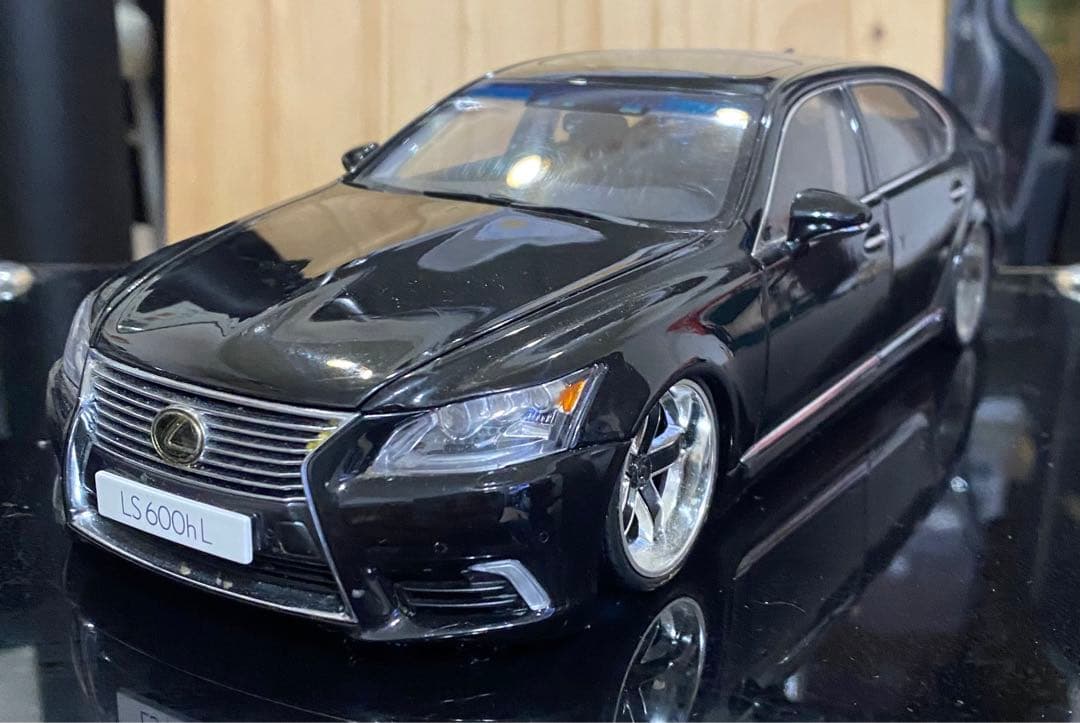 入手困難　希少　レア　レクサス　LS600 1/18 カスタム 入手困難 希少 レア レクサス LS600 1/18 カスタム 入手困難 希少 レア