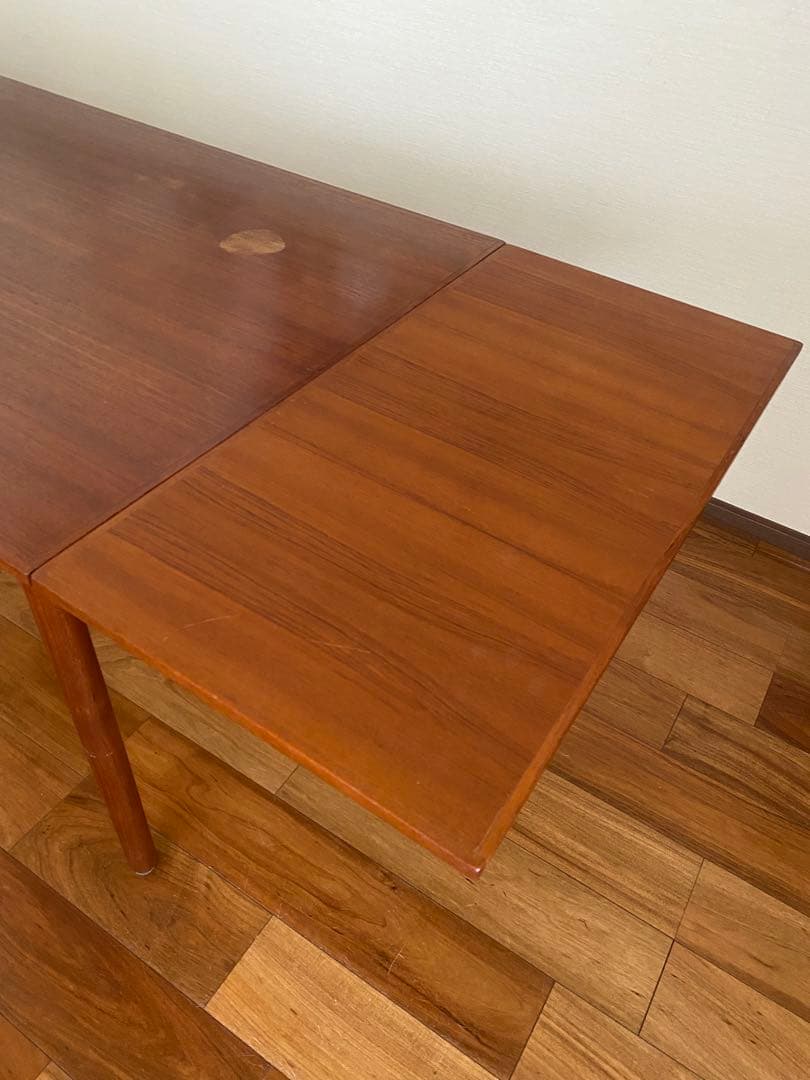 【送料込】【難あり】北欧ビンテージのテーブル