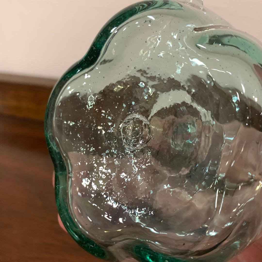 吹きガラス ウランガラス 水滴 水差し ガラス製 ユニ ク形状 気泡