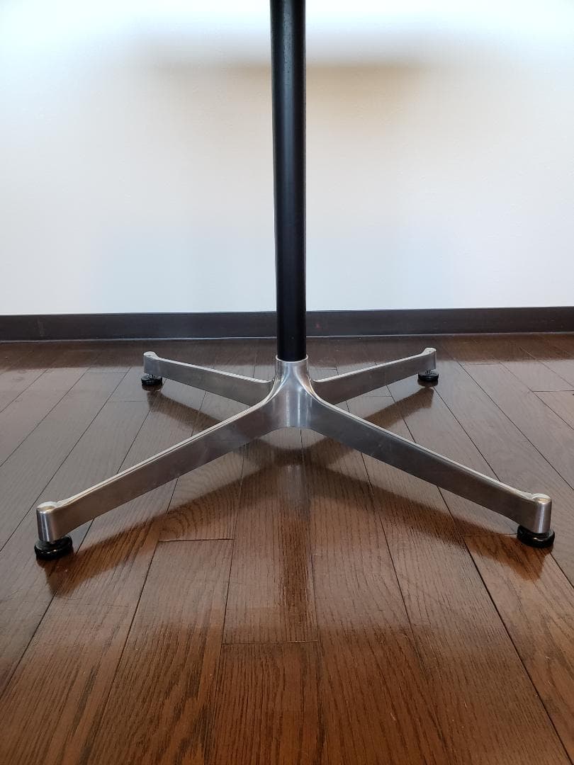 ★グリニッチgreeniche★ウォールナット無垢★カフェテーブル★カリモク60