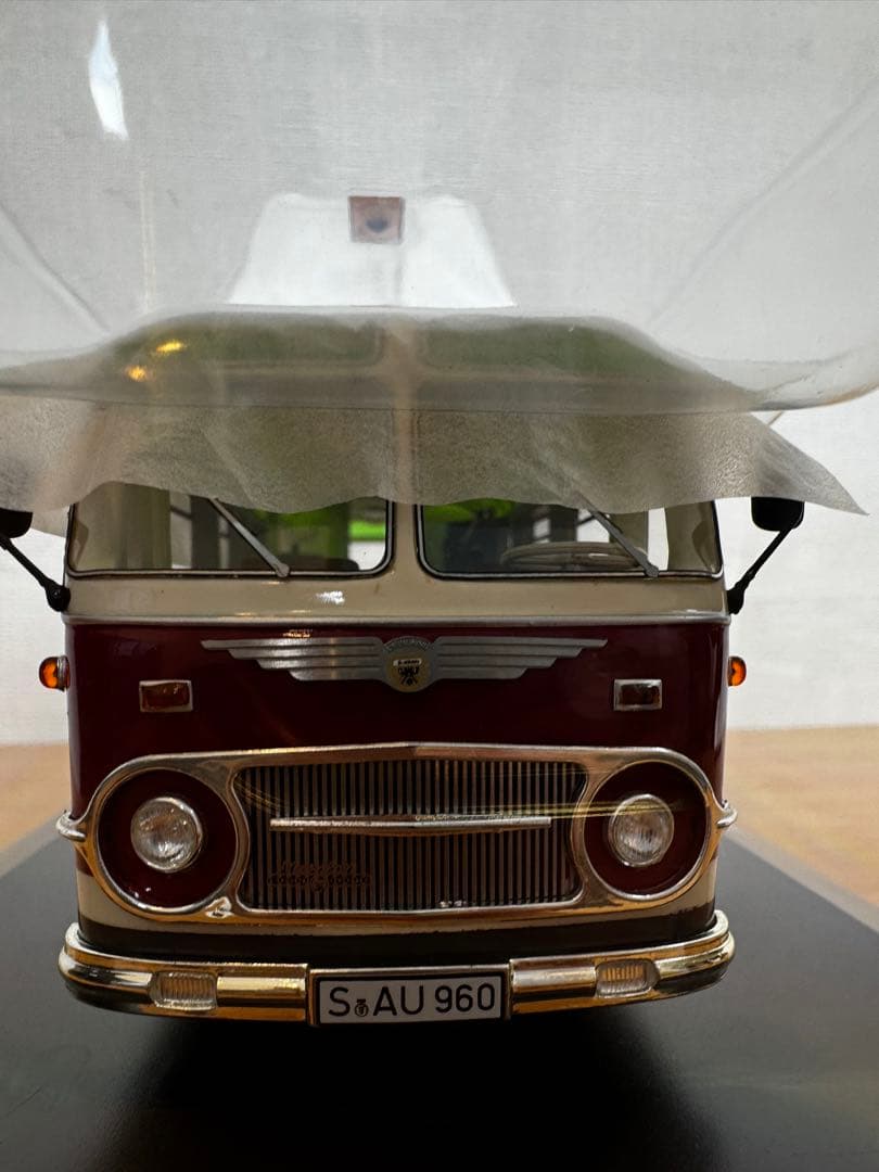 【Schuco】限定1500台 Neoplan FH 11 Porsche