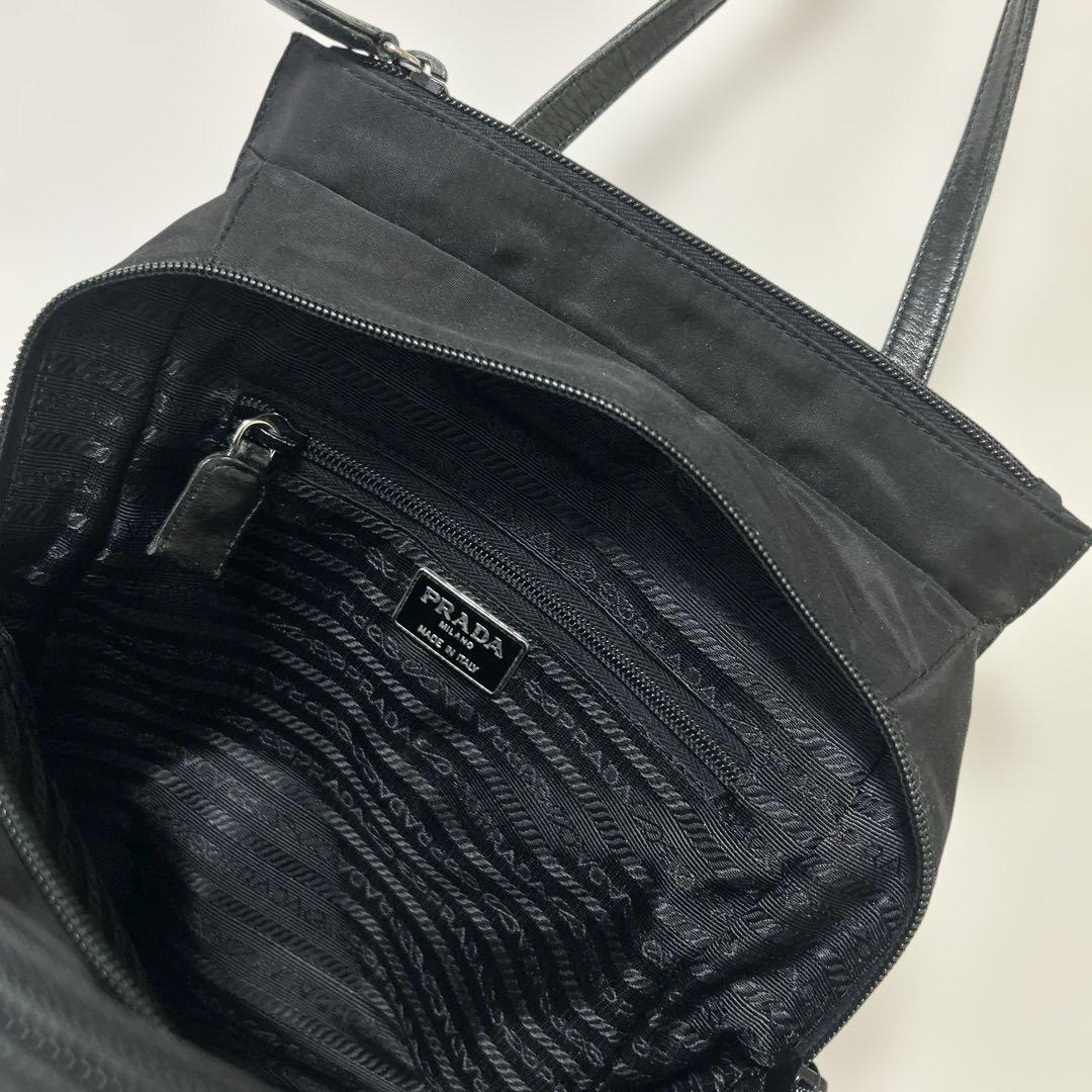 タ*マ様 PRADA ブラック ハンドバッグ　プラダ　縦長　トートバック