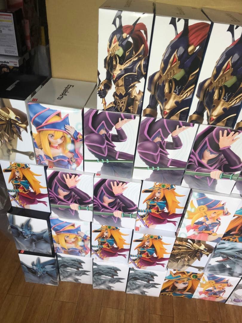 遊戯王　フィギュア　オベリスク　ガール　スターダスト　カオスソルジャー　54個