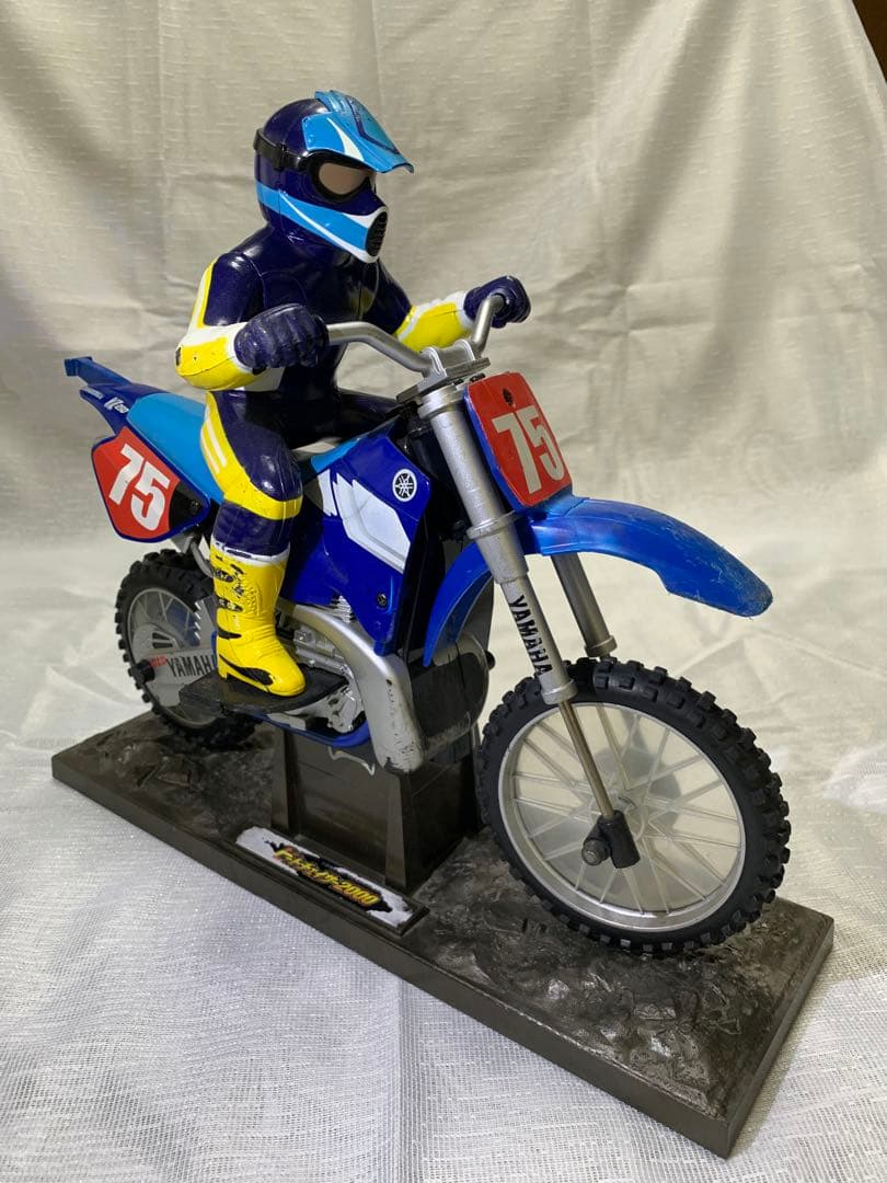 ホビーラジコン BONDSTREET