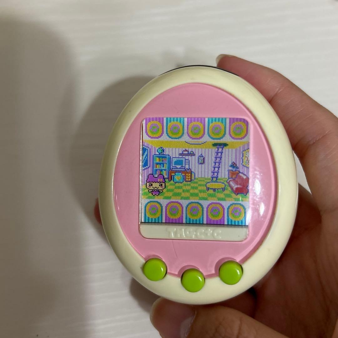 たまごっち プラスカラー クリームピンク たまごっち プラスカラー