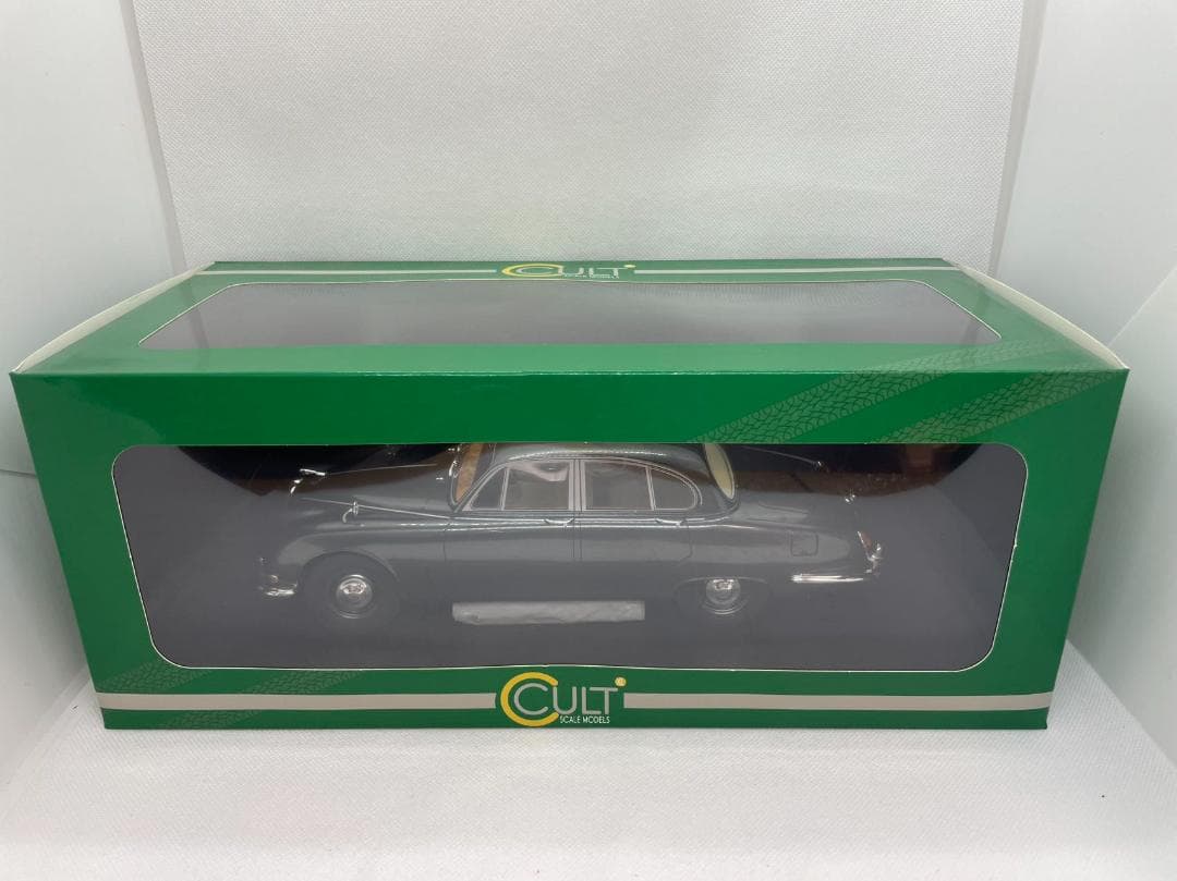 104-047 Cult 1/18 ジャガー S-Type Grey