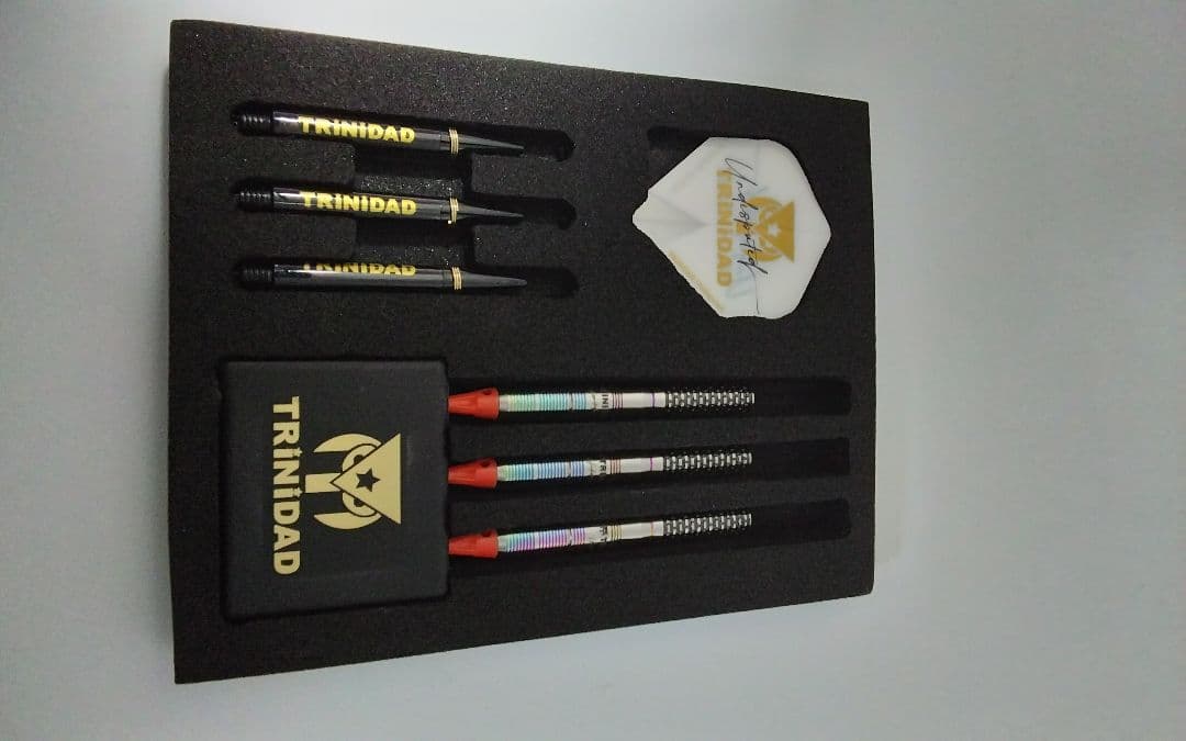 本日限り限定価格!ヒューゴ!タイプ2!新品同品!極美品!ダーツセット21g