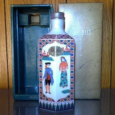 ニッカ　ピュアモルト　有田焼　箱付き ニッカピュアモルト有田焼箱付き