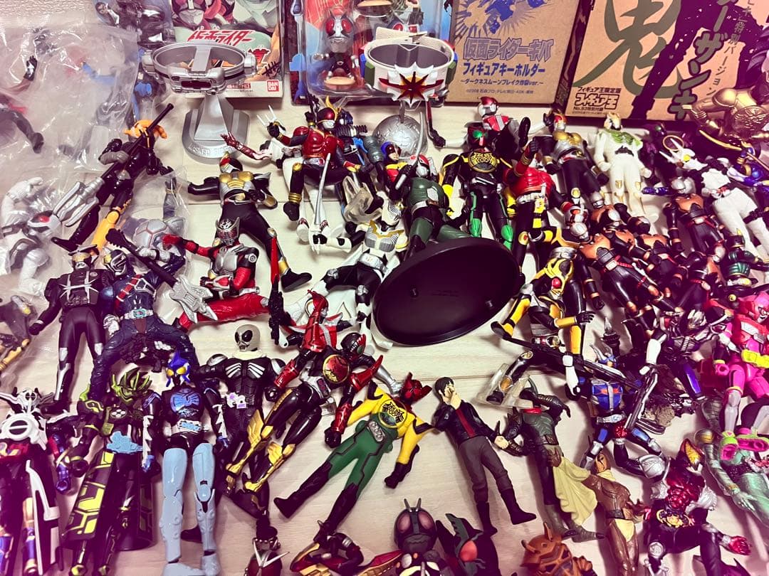 【大量】　仮面ライダー　まとめ売り　食玩　ガチャ　創絶　フィギュア　平成　HDM