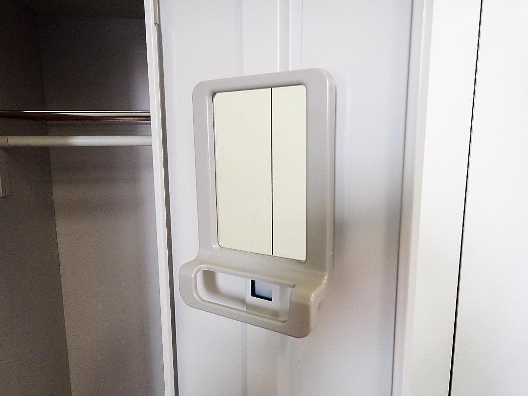 引取り限定 コクヨ 3人用ロッカー 53-0254-2