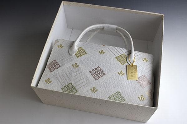 新品未使用 ！！特別セール！！京都 西陣 正絹 帯使用 利休バッグ 25913