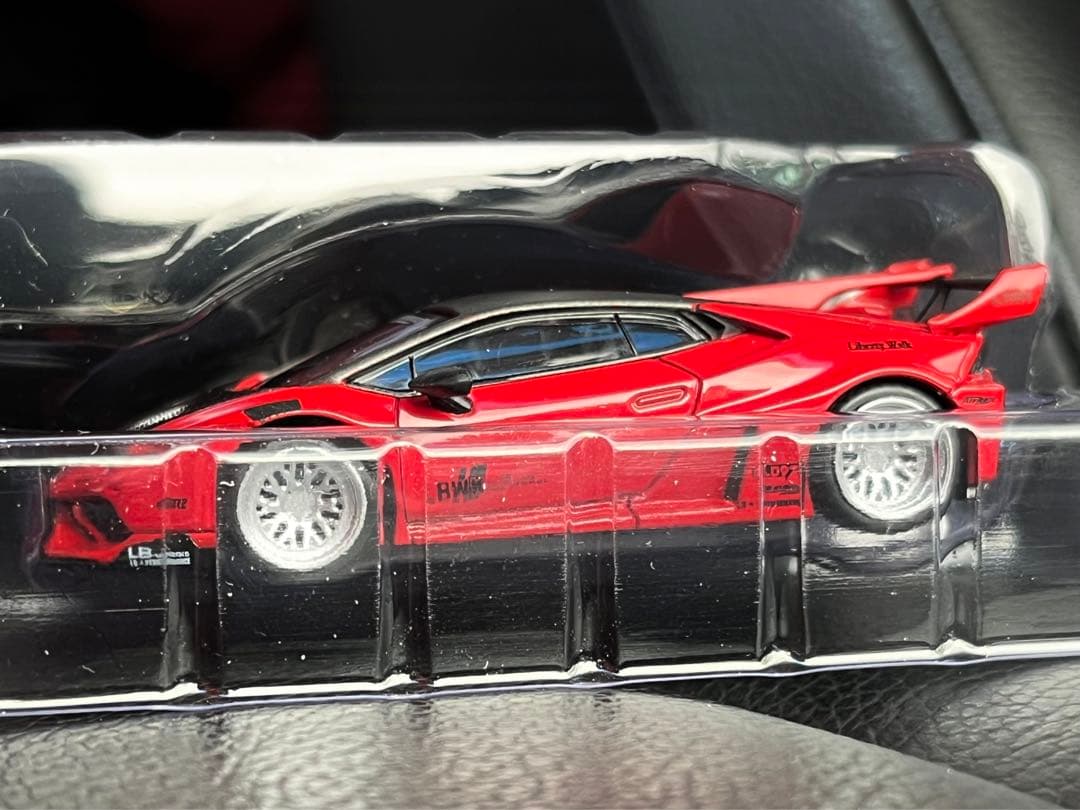ミニGT 134 LBWK LBワークス ウラカン GT LHD トイザらス限定