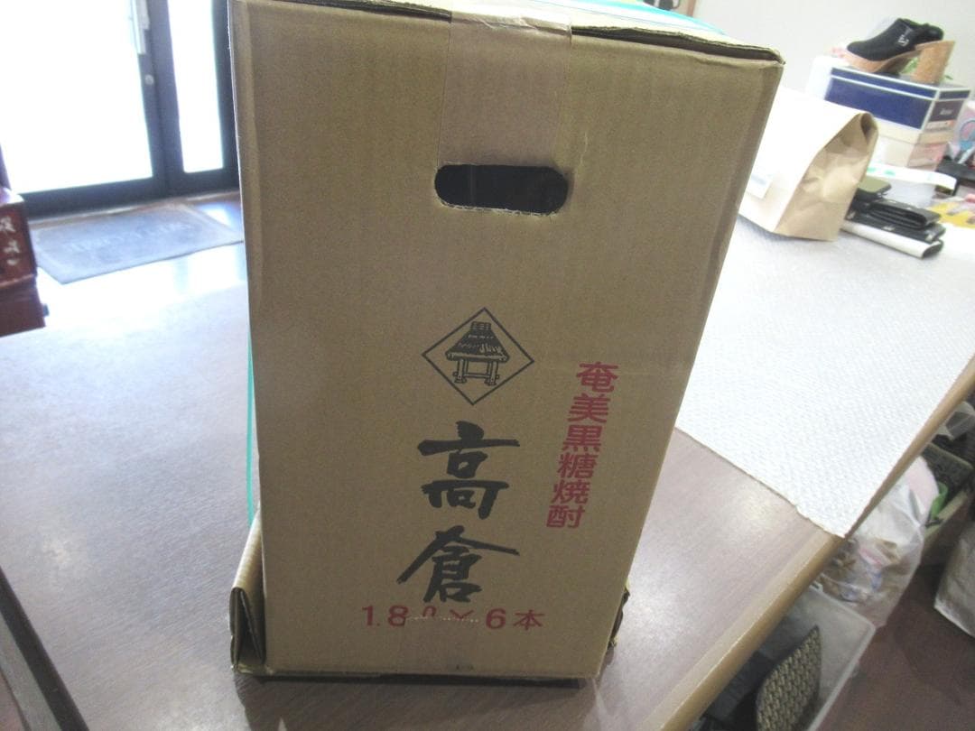 1800ml ×6本セット☆奄美大島酒造 高倉 奄美黒糖焼酎 30度 2024 - メルカリ