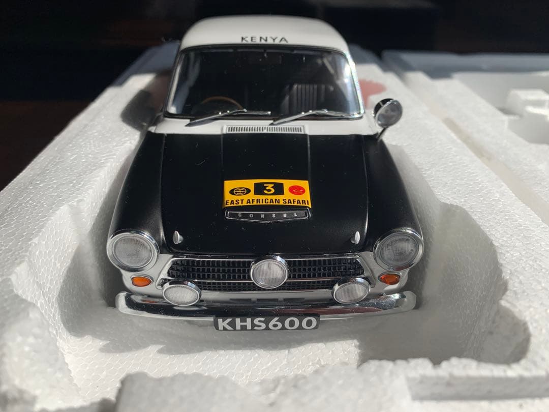 ミニカー AUTOart 1964 Ford Cortina GT MKI #3 1/18