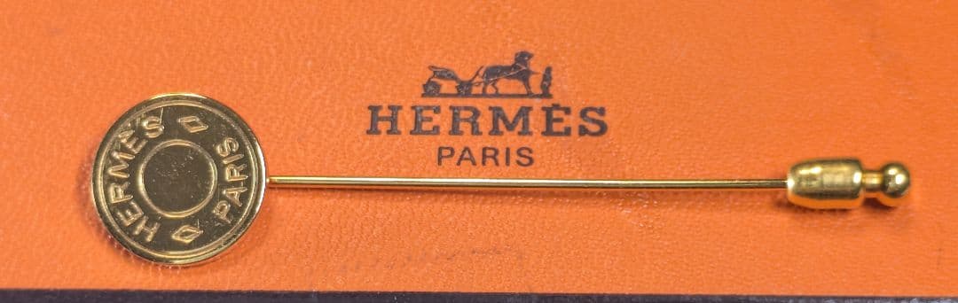 【美品】エルメス ブローチ セリエ BIJOUTERIE FANTAISIE エルメス ブローチ セリエ 金属素材 エルメス HERMES ブローチ