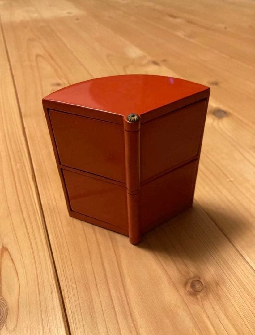 細工物 三色小物入れ 漆器 黒・赤・金