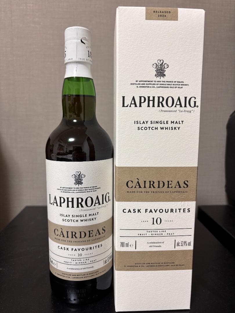ラフロイグ Laphroaig カーディス 2024 10年 52.4% - メルカリ