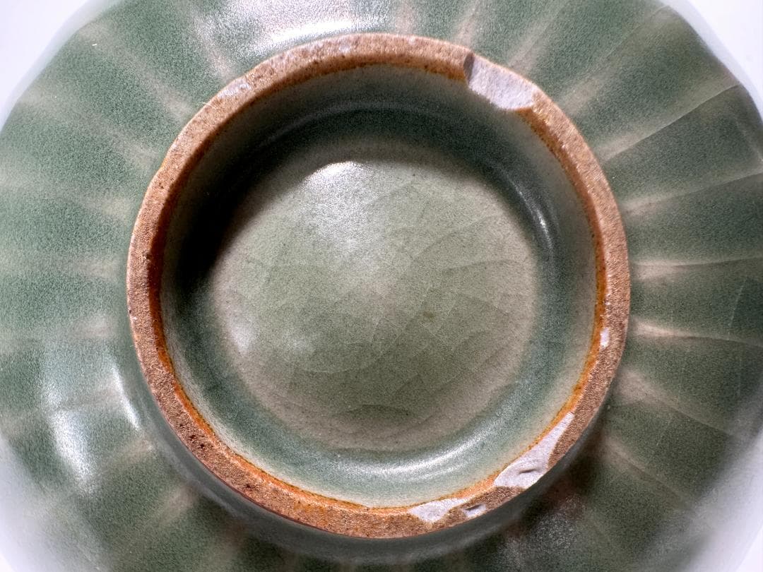 中国美術　龍泉窯　青磁　蓮弁碗　茶碗　唐物　古物　時代物