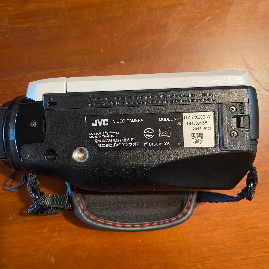 【送料無料】Everio R GZ-RX600-w