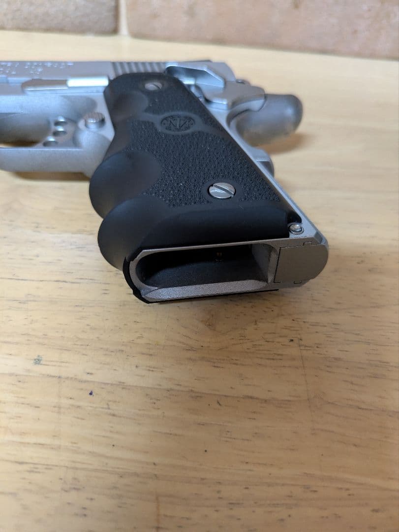 美品 訳あり 東京マルイV10 ウルトラコンパクト ガスガン トイガン