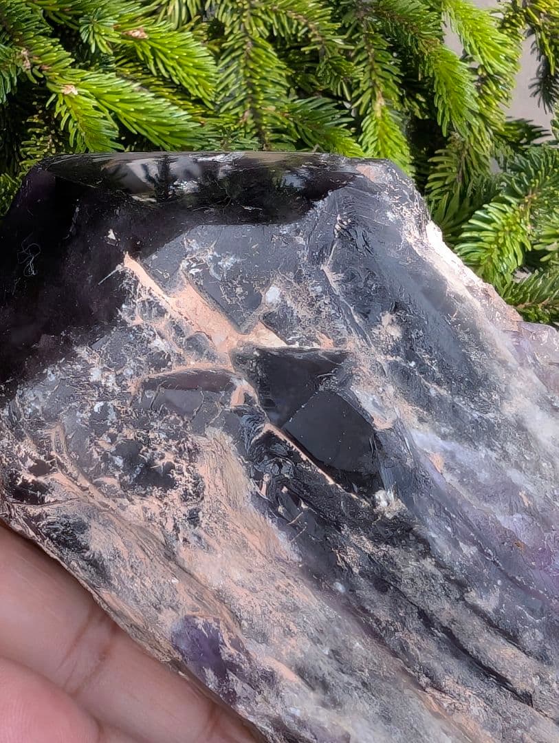 812gアメジスト【邪気払い神器】アテナ紫骨 骨幹水晶 原石NO.3