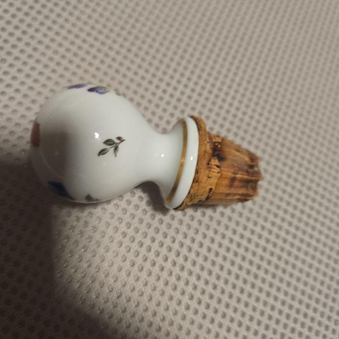 サントリー 花柄 白磁ボトル リチャードジノリ - winetouritalia.com