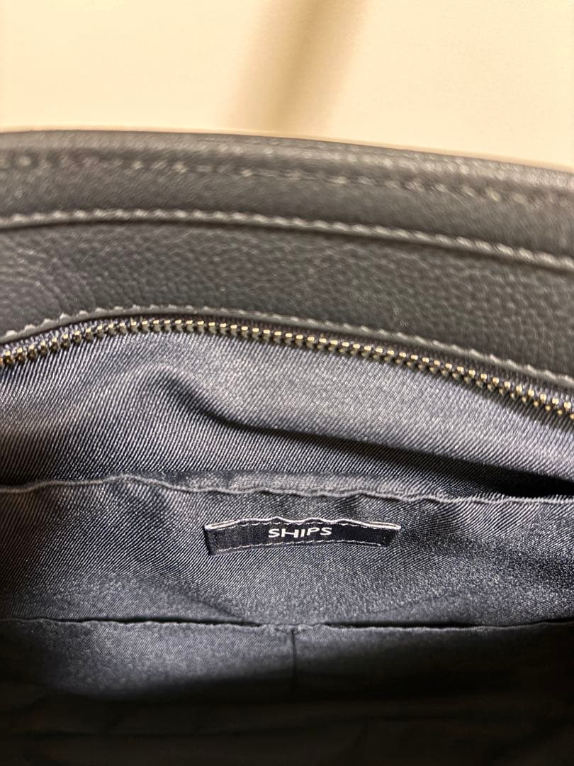 SHIPS レザートートバッグ A4収納可 ネイビー