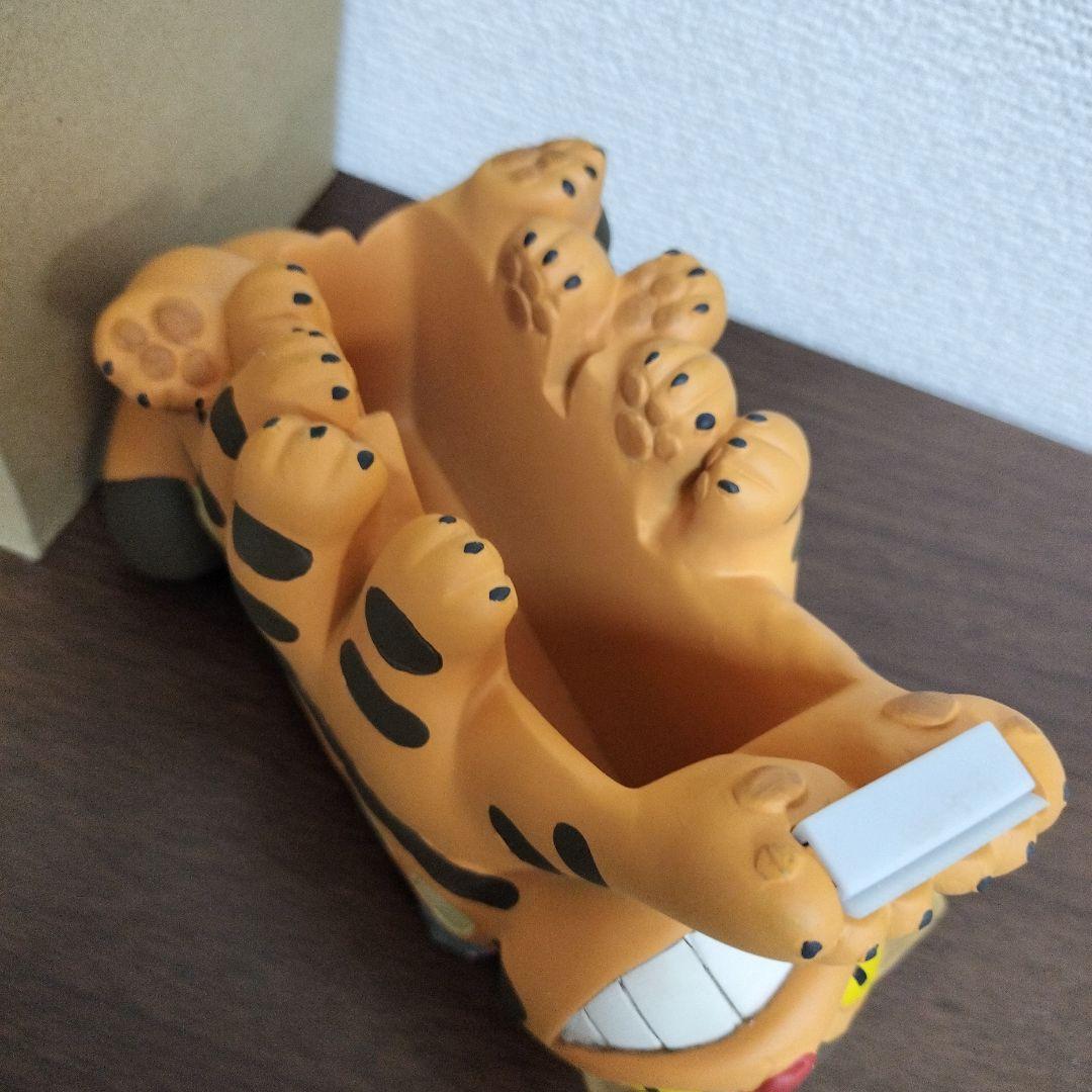 ジブリ】となりのトトロ テープカッター ネコバス - メルカリ