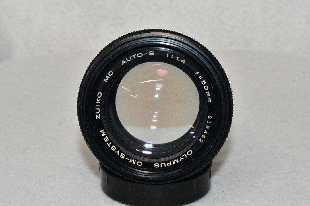 お値引き中《動作品》OLYMPUS OM-1+標準レンズ a0422