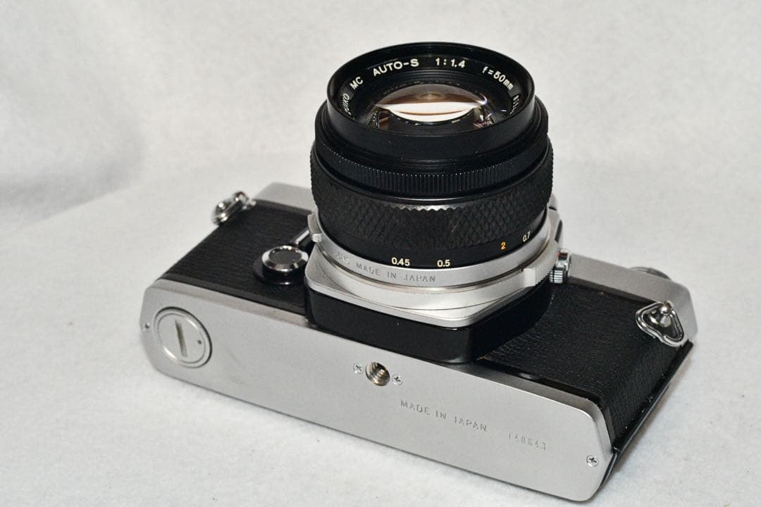 お値引き中《動作品》OLYMPUS OM-1+標準レンズ a0422