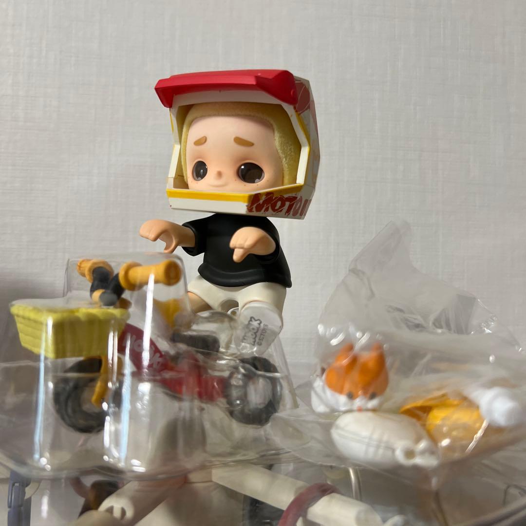 デザイナーズトイ　まとめ売り