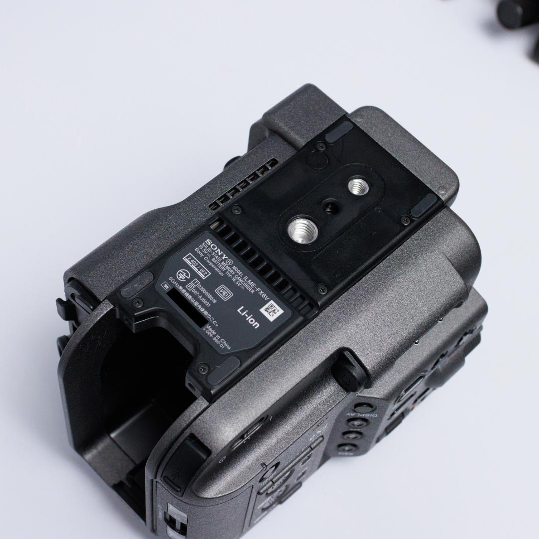 SONY FX6+24-105mm F4+BP-U70+充電器