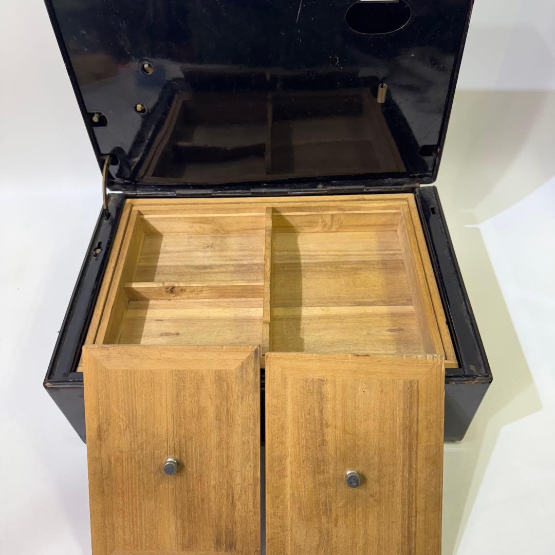 手提げ金庫 千鳥 金属製キャッシュボックス ダイヤル式 アンティーク 逸品