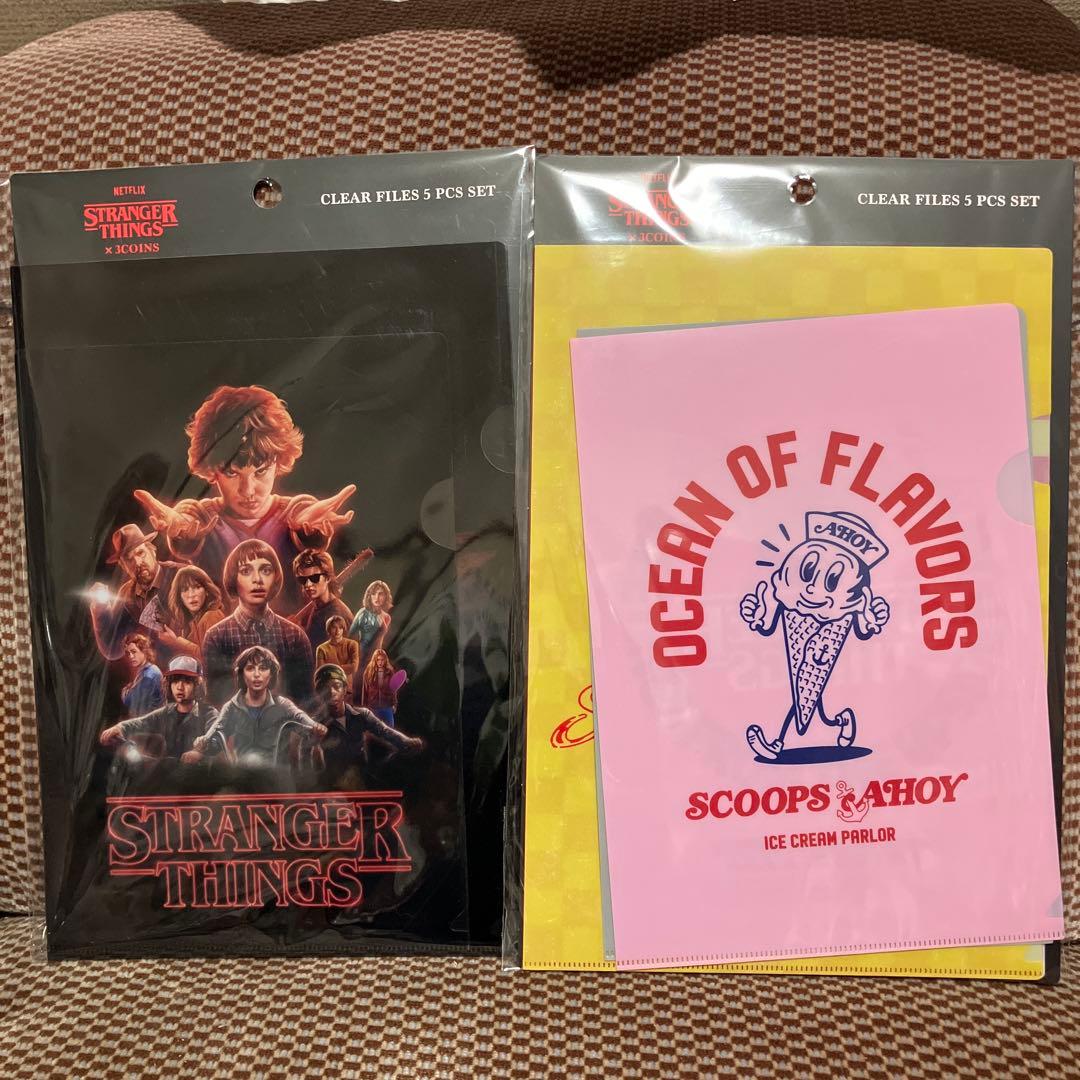 ストレンジャーシングス　スリコ スリッパ　缶バッチ　エコバッグ　他セット 16点