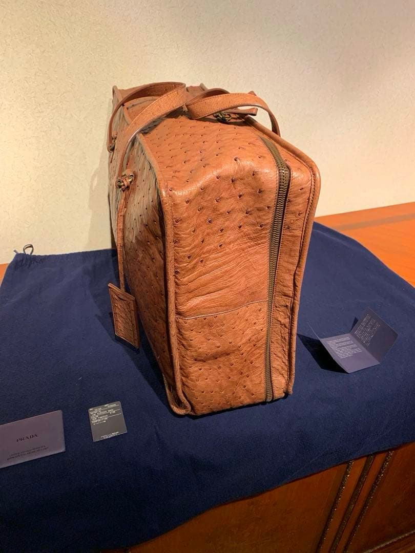 【最高峰】PRADAプラダ　最高級オーストリッチ製　ビジネスソフトトランク未使用
