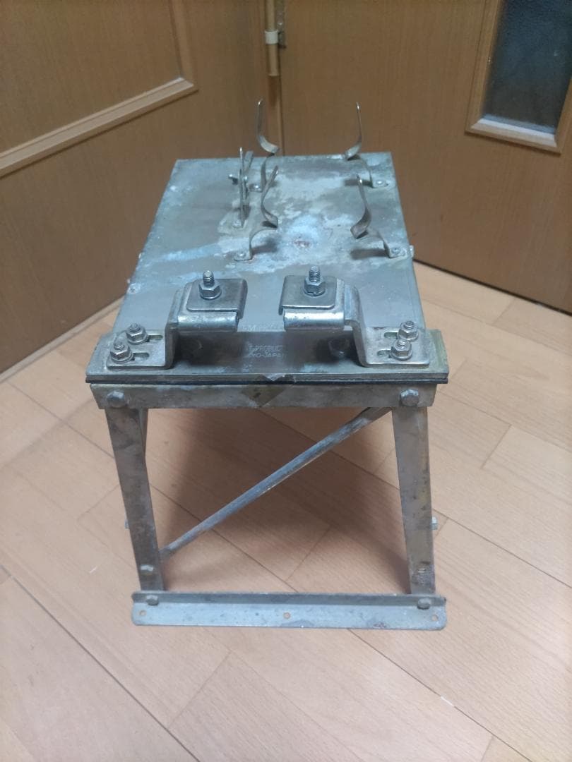 ホビーラジコン　エンジン用テストベンチ金属スタンド