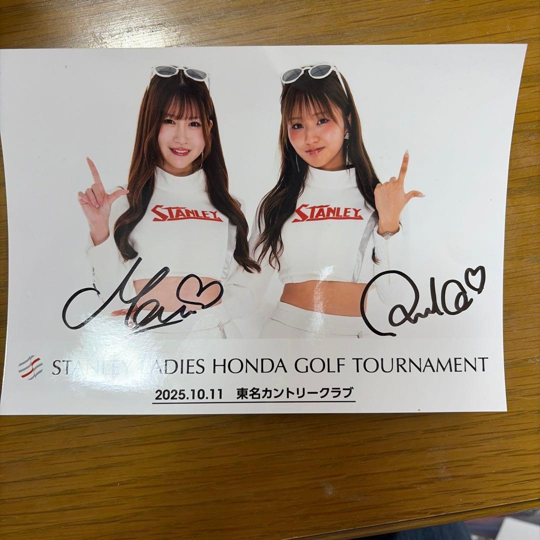 レースクイーン 日南まみ・森脇梨々夏の直筆サイン - メルカリ