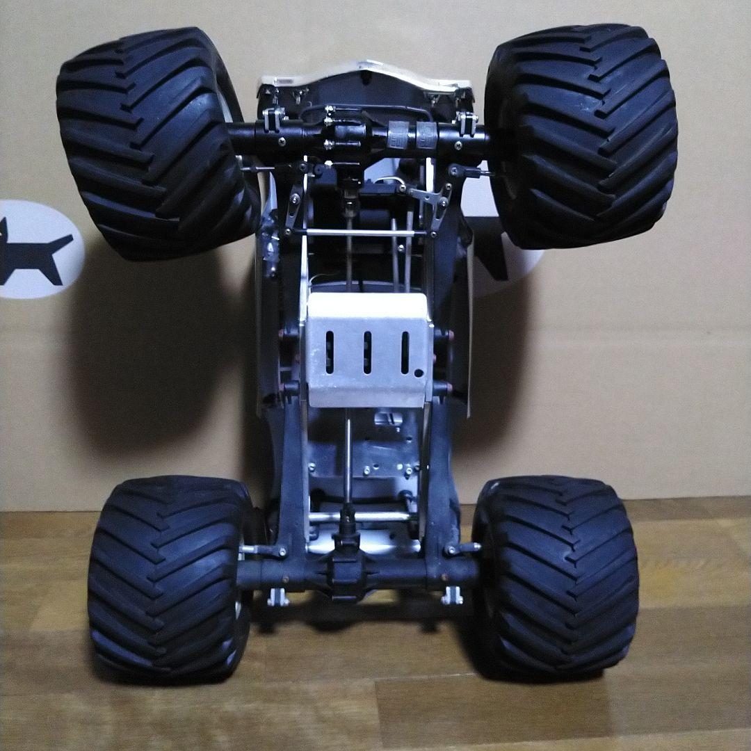 京商　エンジンカー　マッドフォース　モンスタートラック　1/8