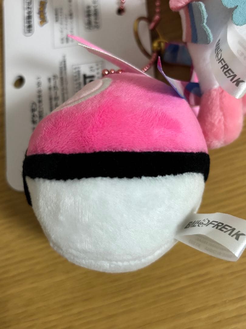 ポケモン　ペアマスコット BALL FREAK ニンフィア　ラブラブボール　#1