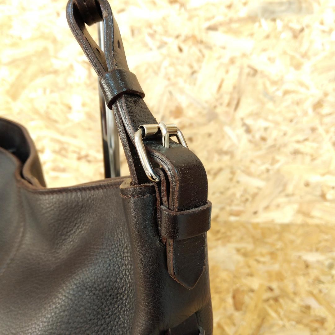 極美品 バリー 希少デザイン ワンショルダーバッグ オールレザー シボ