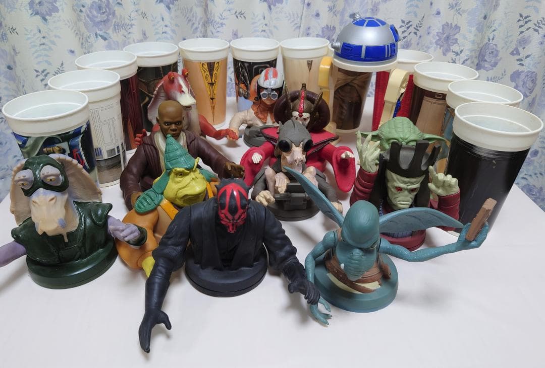 スターウォーズ カップトッパー USAバージョン 全12種