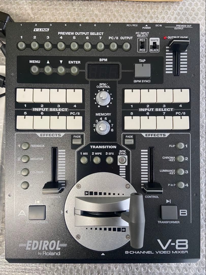 EDIROL V-8 8チャンネルビデオミキサー