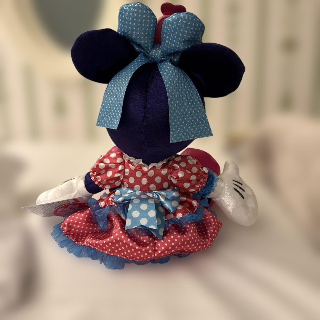 m*n様 【手渡し可能】ミニーのファンダーランド パルパルーザ ぬいぐるみ