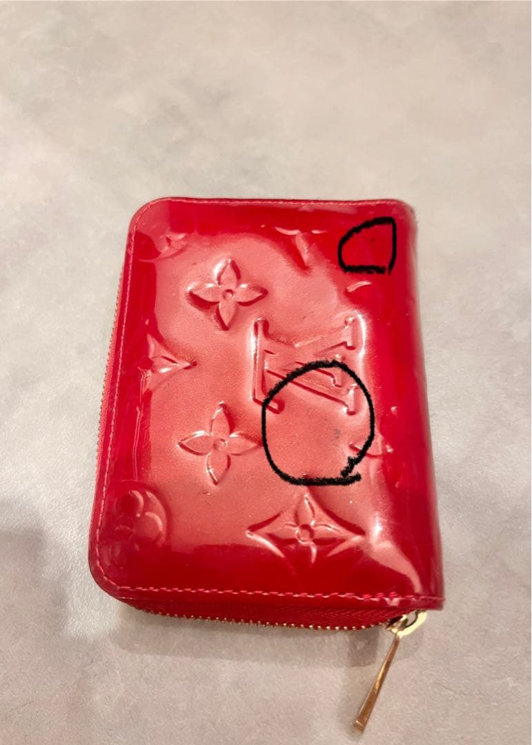 ルイ・ヴィトン レッド ケース