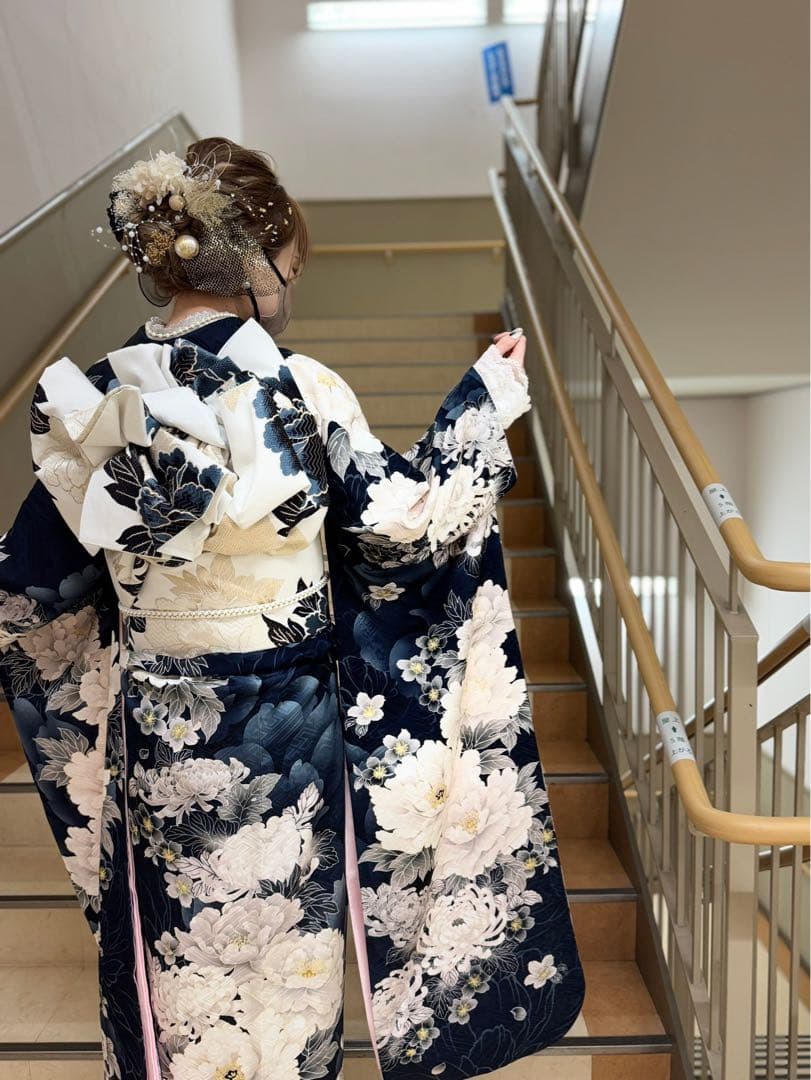 zawa 豪華振袖 紺 ネイビー 白 振袖フルセット 金彩 牡丹 成人式 正統