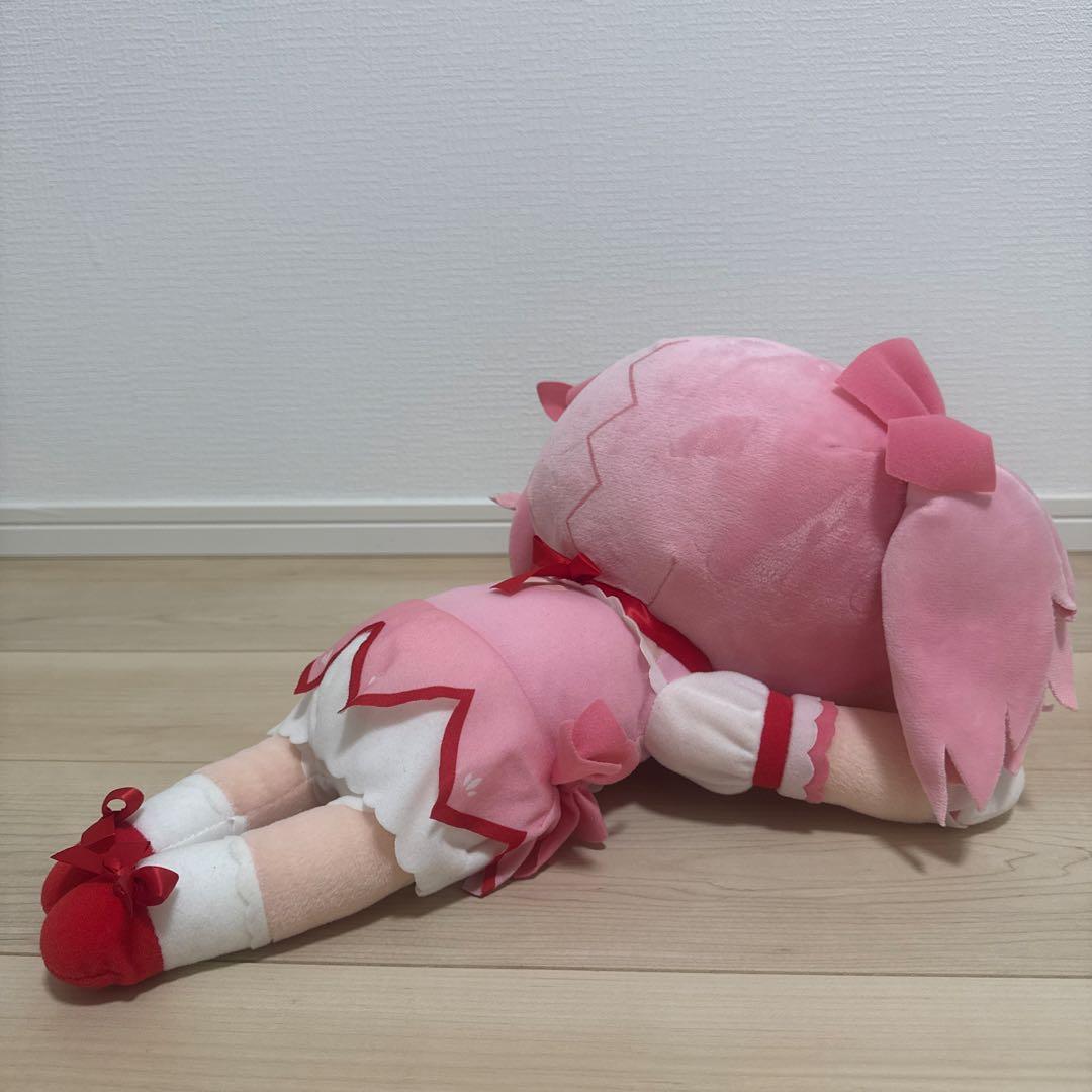 魔法少女　まどか☆マギカ　寝そべり　ぬいぐるみ
