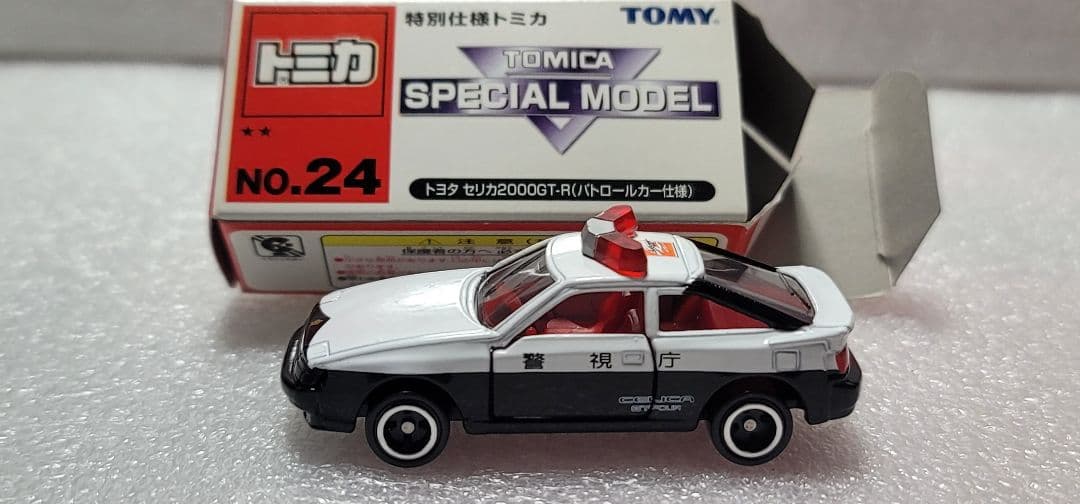 【 全国送料無料 】未使用！セリカ パトカー 警視庁 「 トミカ 」
