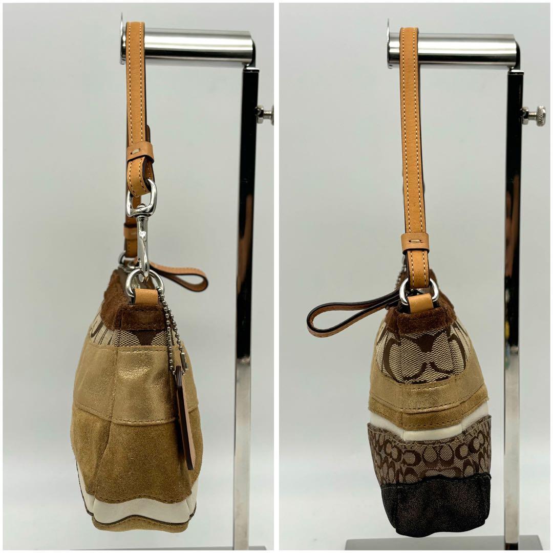 希少 COACH コーチ ミニ アクセサリーポーチ シグネチャー パッチ